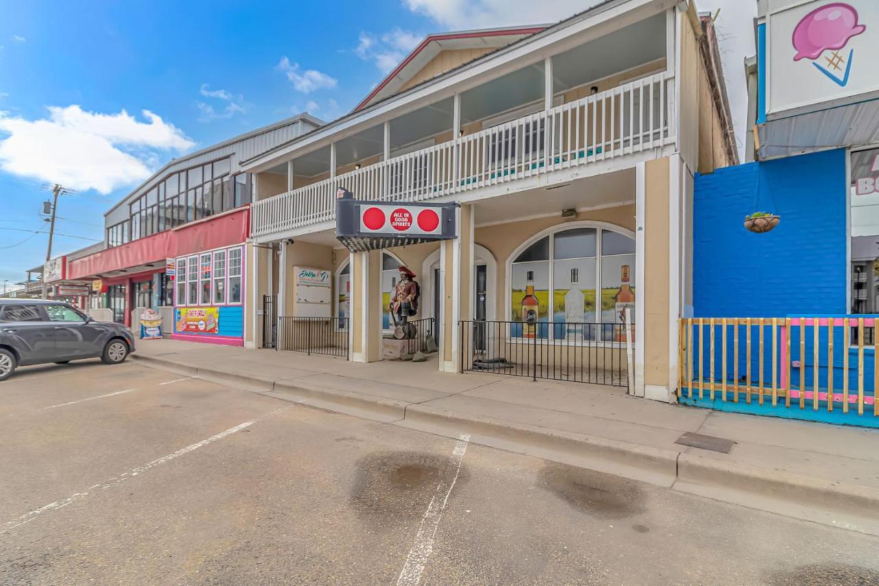 125 Atlantic Avenue Unit G1 - Pet Friendly! Walk To The Beach And Pier! 2Br -1Ba - Sleeps 6 Guests! Myrtle Beach Exteriér fotografie