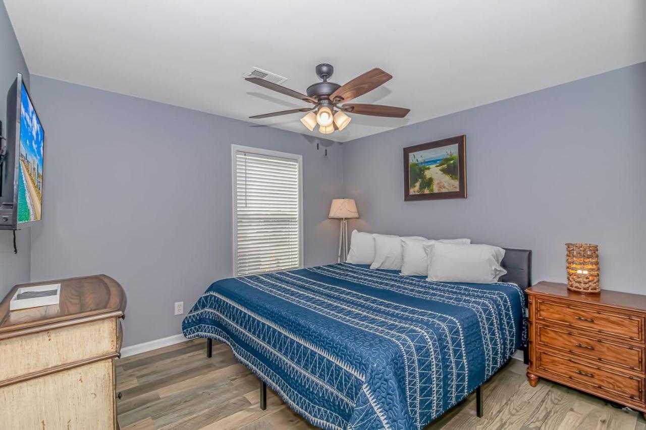 125 Atlantic Avenue Unit G1 - Pet Friendly! Walk To The Beach And Pier! 2Br -1Ba - Sleeps 6 Guests! Myrtle Beach Exteriér fotografie